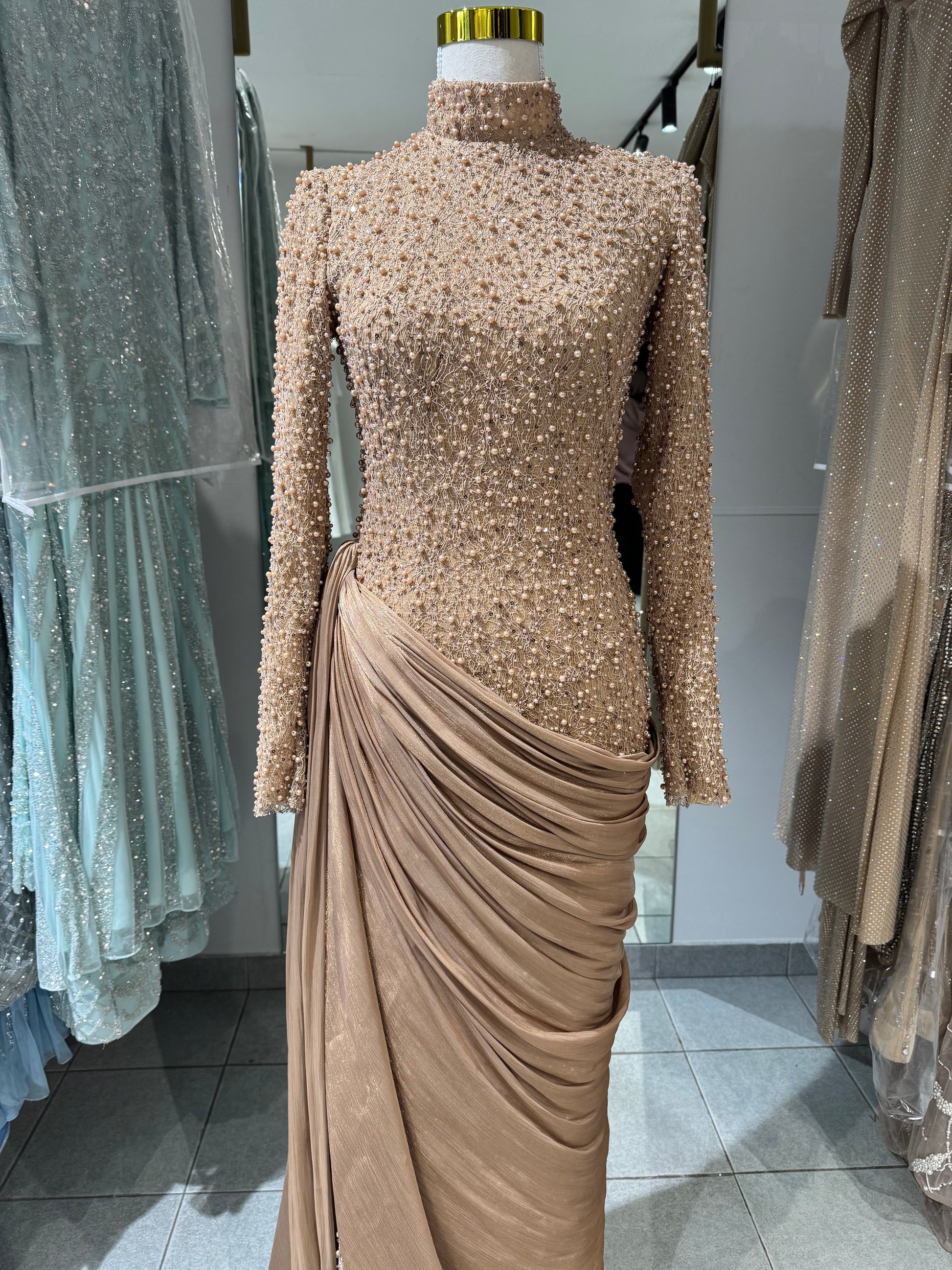 Noura Beige