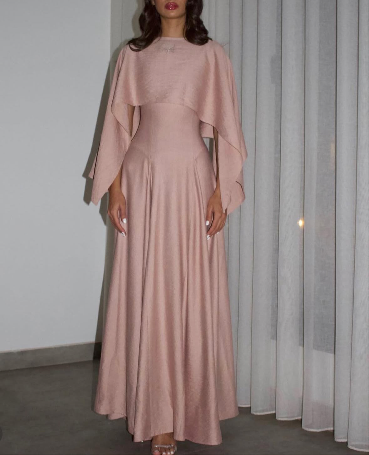 Nawal pink