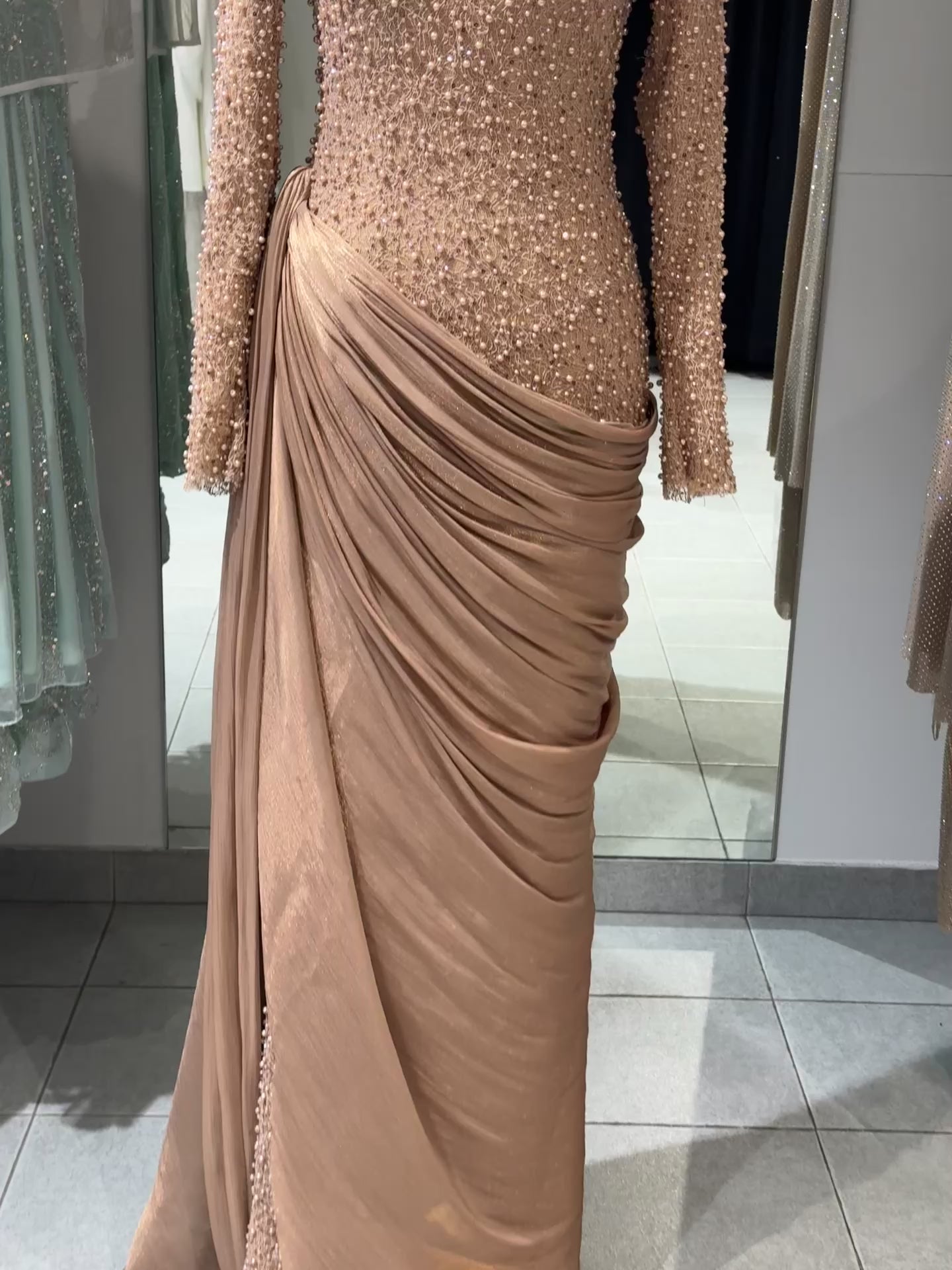 Noura Beige